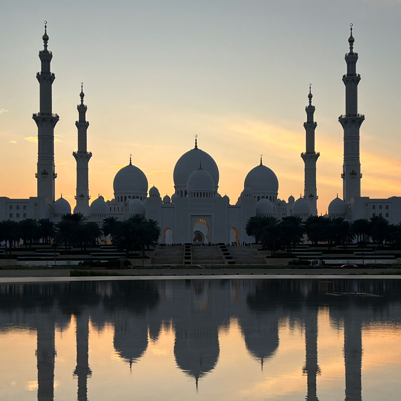 Visit the Grand Mosque if visiting Abu Dhabi